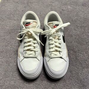 Ladies Nike sneakers  Air Force